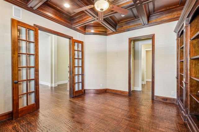 2800 Seven Shields Lane, Lewisville, TX 75056