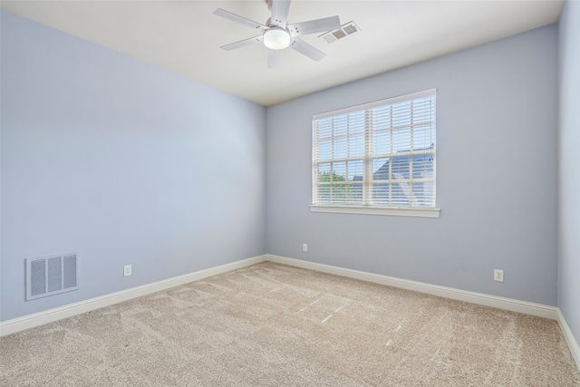 2800 Seven Shields Lane, Lewisville, TX 75056