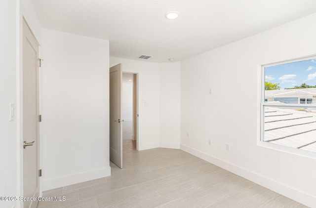 1635 Par Street NE 2203, Palm Bay, FL 32905