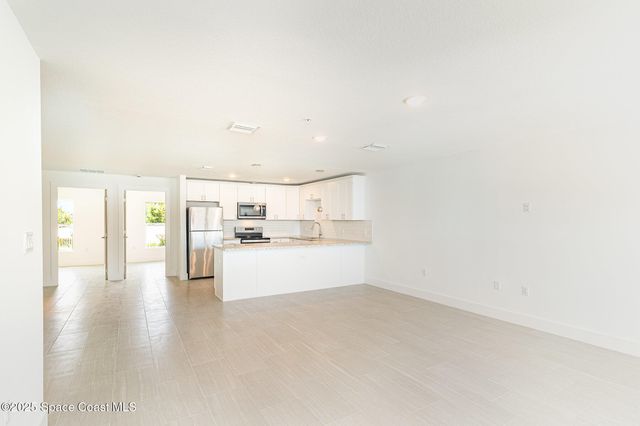 1635 Par Street NE 2203, Palm Bay, FL 32905