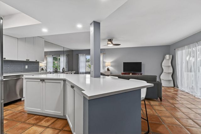 170 Seabreeze Circle, Jupiter, FL 33477