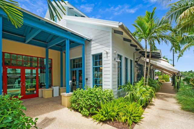 170 Seabreeze Circle, Jupiter, FL 33477