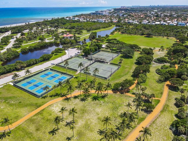 170 Seabreeze Circle, Jupiter, FL 33477