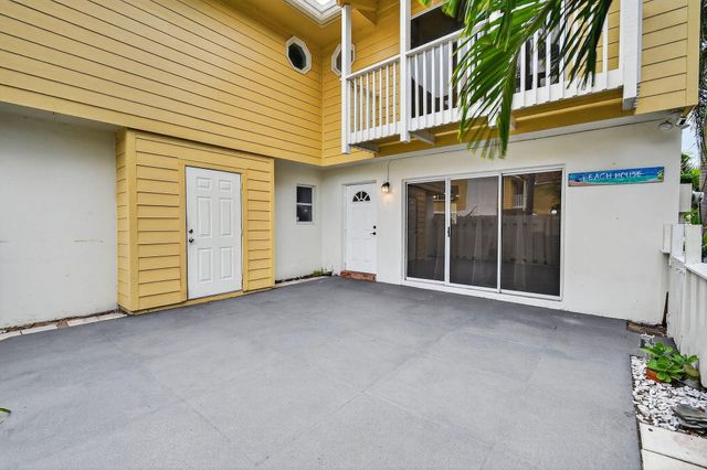 170 Seabreeze Circle, Jupiter, FL 33477