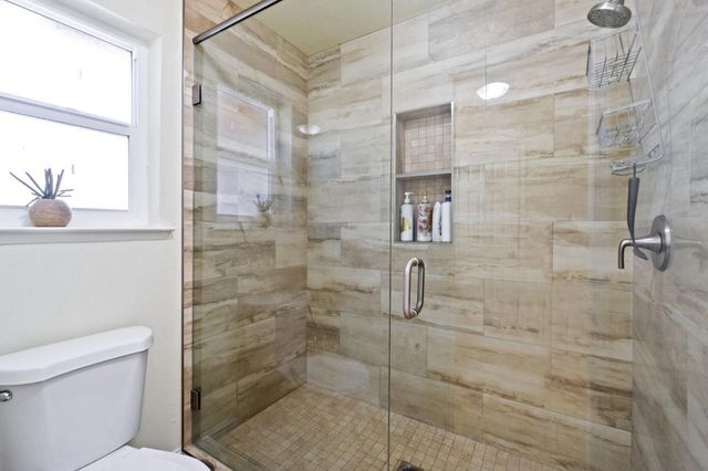 38176 Cardinal Lane, Yokuts Valley, CA 93675