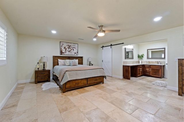 38176 Cardinal Lane, Yokuts Valley, CA 93675