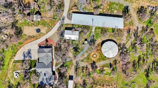 38176 Cardinal Lane, Yokuts Valley, CA 93675