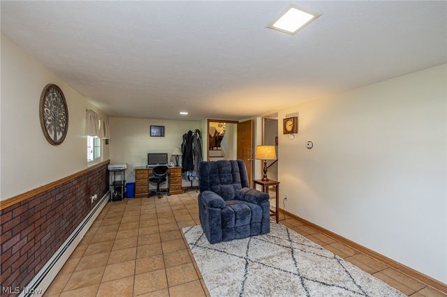 4060 Laurel Road, Brunswick, OH 44212
