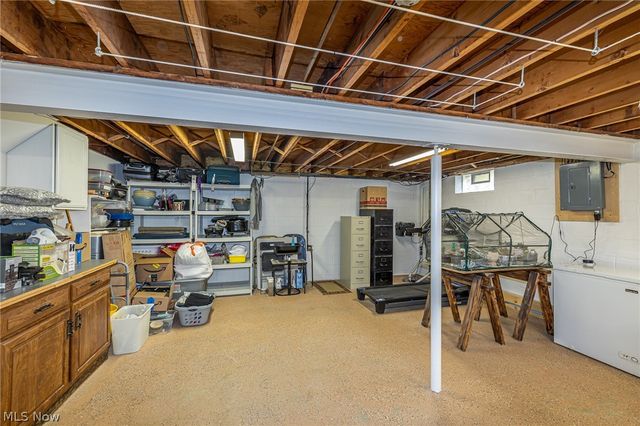 4060 Laurel Road, Brunswick, OH 44212