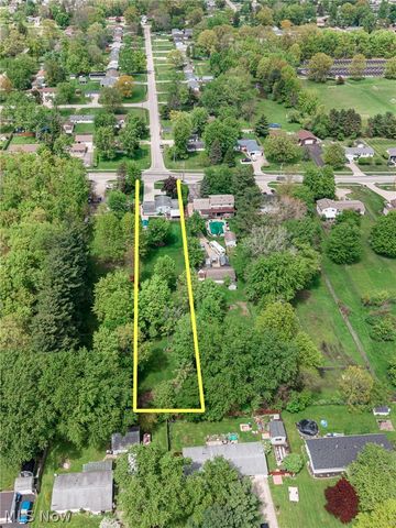 4060 Laurel Road, Brunswick, OH 44212