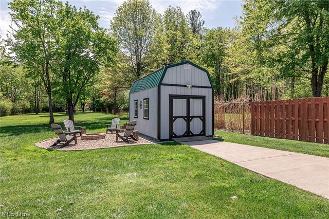 4060 Laurel Road, Brunswick, OH 44212
