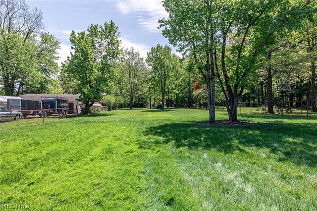 4060 Laurel Road, Brunswick, OH 44212