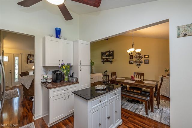 4060 Laurel Road, Brunswick, OH 44212
