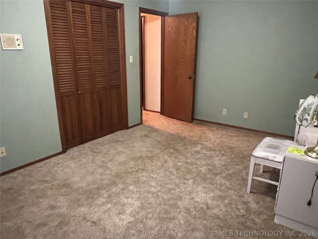 2711 Kingston Street N, Muskogee, OK 74403