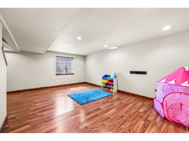 855 Mount Massive St, Berthoud, CO 80513