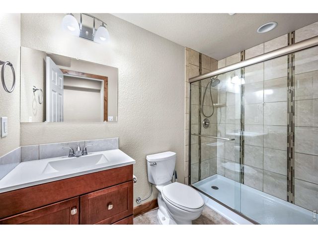 855 Mount Massive St, Berthoud, CO 80513