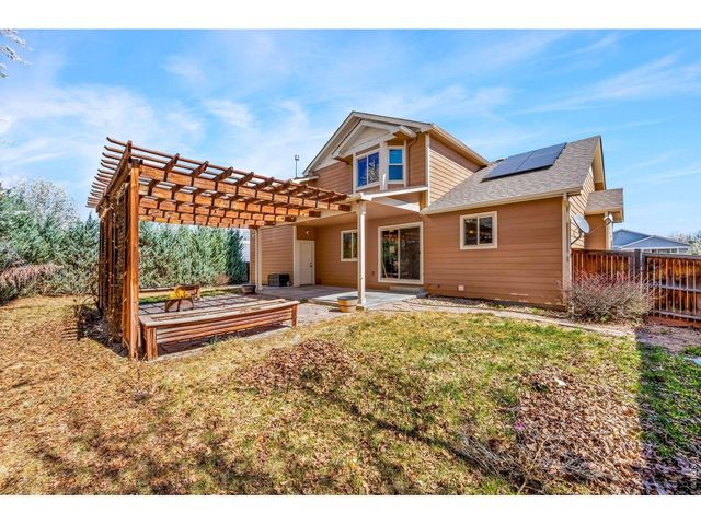 855 Mount Massive St, Berthoud, CO 80513
