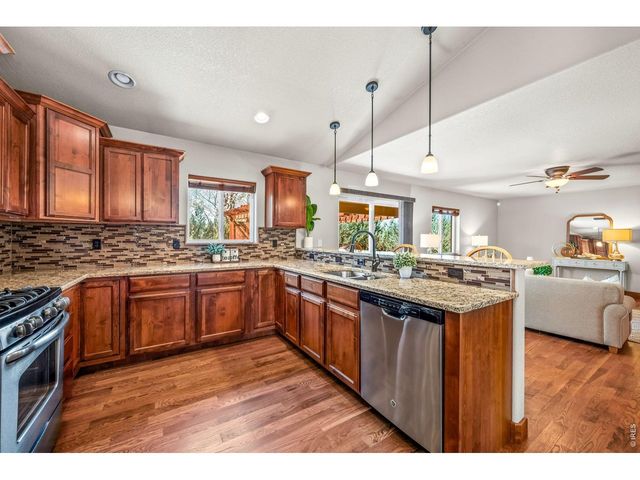 855 Mount Massive St, Berthoud, CO 80513