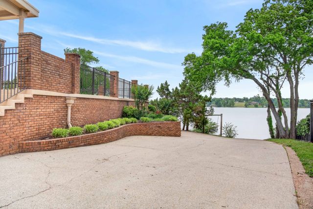 101 Kennett Rd, Old Hickory, TN 37138