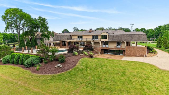 101 Kennett Rd, Old Hickory, TN 37138