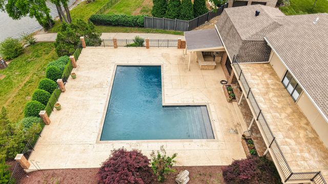 101 Kennett Rd, Old Hickory, TN 37138