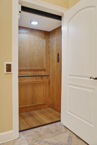 101 Kennett Rd, Old Hickory, TN 37138