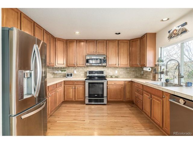 2037 Tundra Cir, Erie, CO 80516