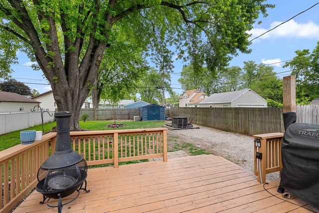 64 CENTER STREET, North Fond Du Lac, WI 54937