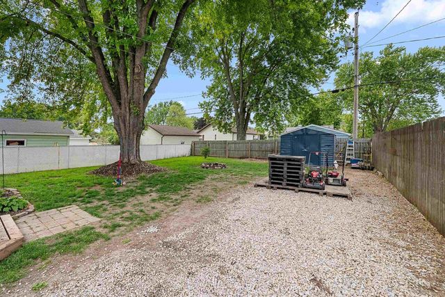 64 CENTER STREET, North Fond Du Lac, WI 54937