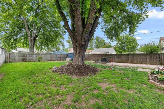 64 CENTER STREET, North Fond Du Lac, WI 54937