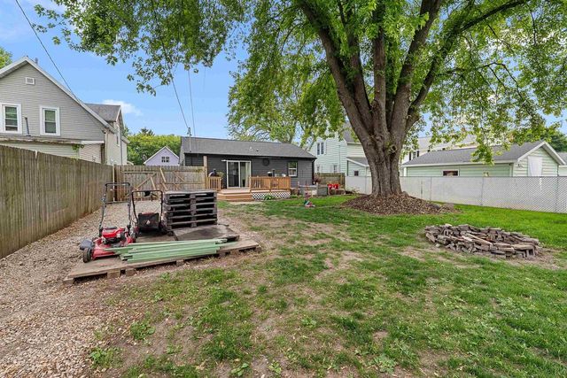 64 CENTER STREET, North Fond Du Lac, WI 54937