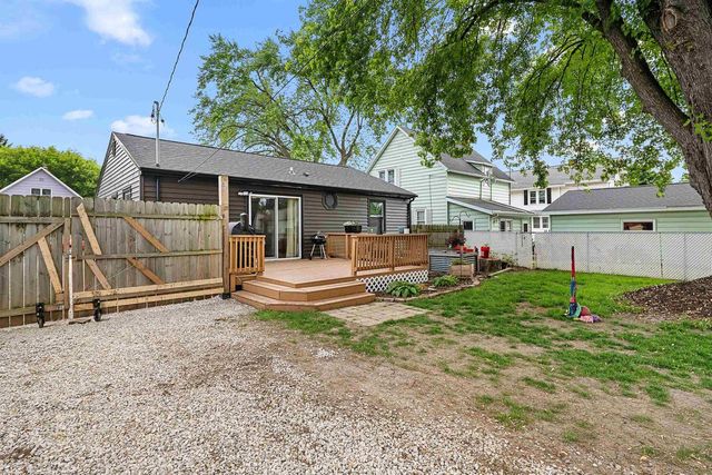 64 CENTER STREET, North Fond Du Lac, WI 54937