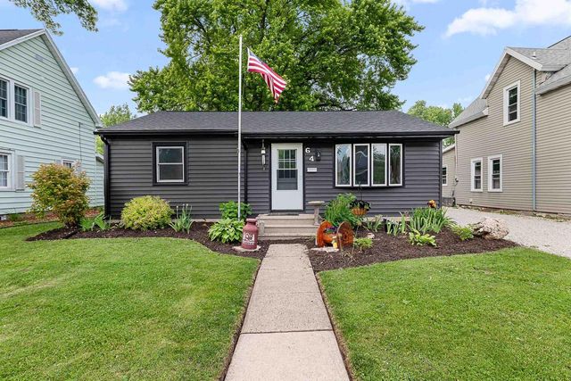 64 CENTER STREET, North Fond Du Lac, WI 54937