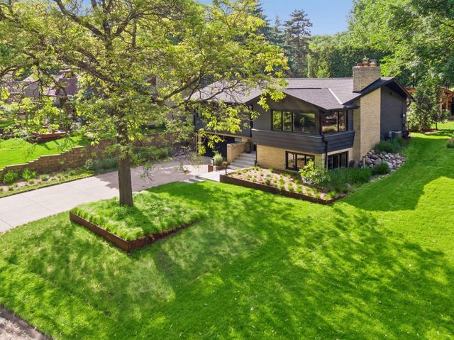 1435 Tyrol Trail, Golden Valley, MN 55416