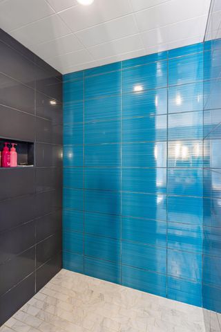 1435 Tyrol Trail, Golden Valley, MN 55416