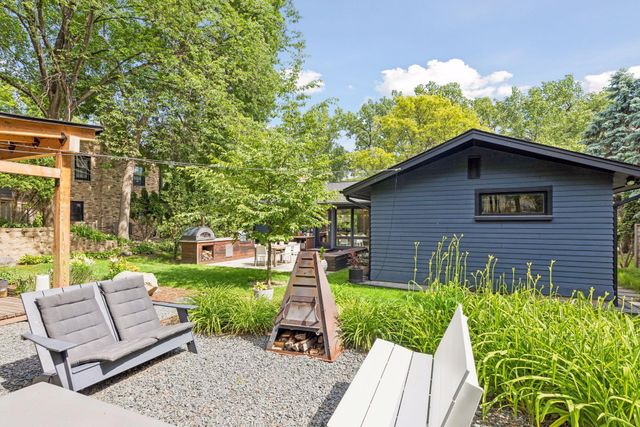 1435 Tyrol Trail, Golden Valley, MN 55416