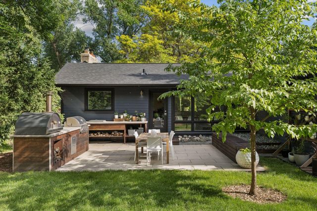 1435 Tyrol Trail, Golden Valley, MN 55416