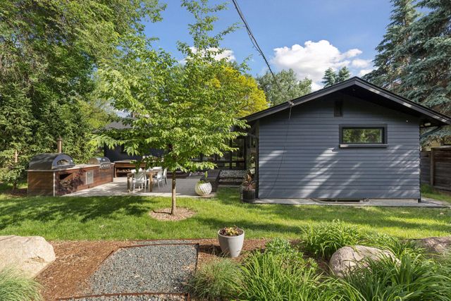 1435 Tyrol Trail, Golden Valley, MN 55416