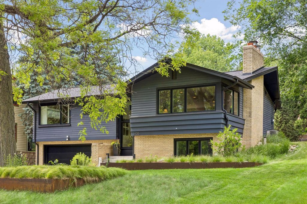 1435 Tyrol Trail, Golden Valley, MN 55416