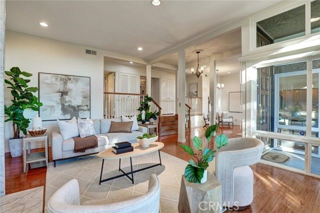 1032 Palo Verde, Long Beach, CA 90815