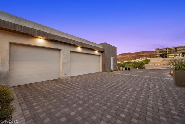 641 Dragon Peak Drive, Henderson, NV 89012