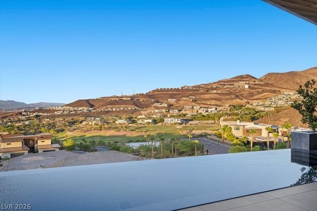 641 Dragon Peak Drive, Henderson, NV 89012