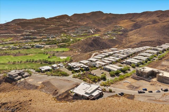 641 Dragon Peak Drive, Henderson, NV 89012