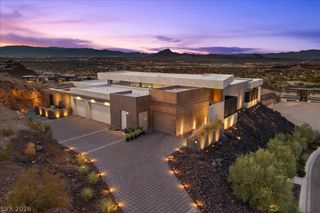 641 Dragon Peak Drive, Henderson, NV 89012