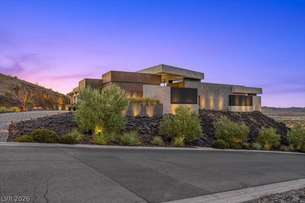 641 Dragon Peak Drive, Henderson, NV 89012 — photo 2