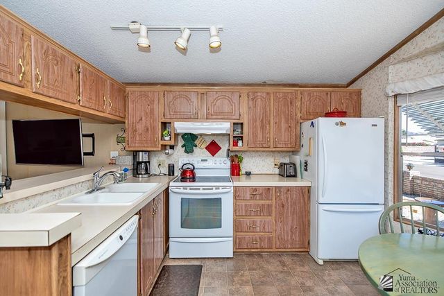 13332 E 43 Ln, Yuma, AZ 85367