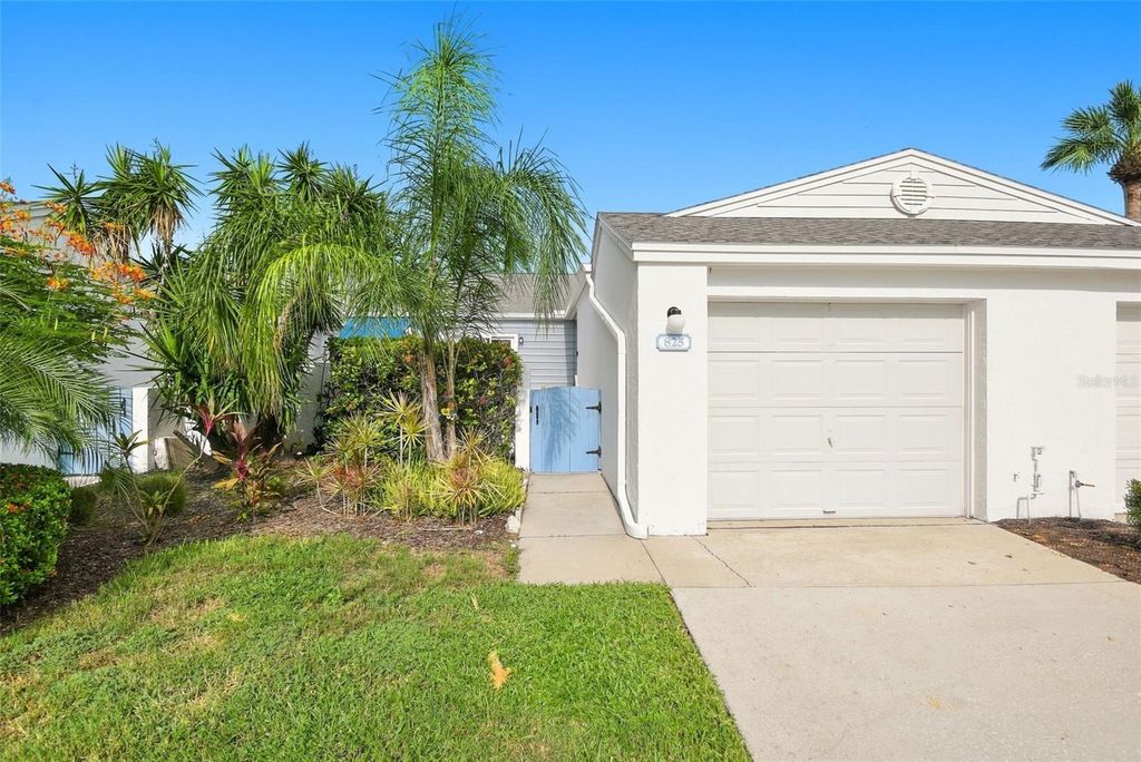 825 WATERSIDE LANE, BRADENTON, FL 34209 — photo 2