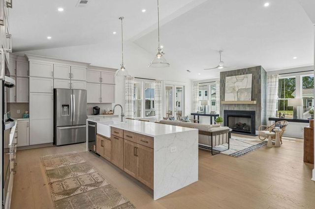 2062 Kings River Trail, Hollywood, SC 29449