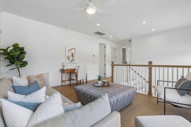 2062 Kings River Trail, Hollywood, SC 29449