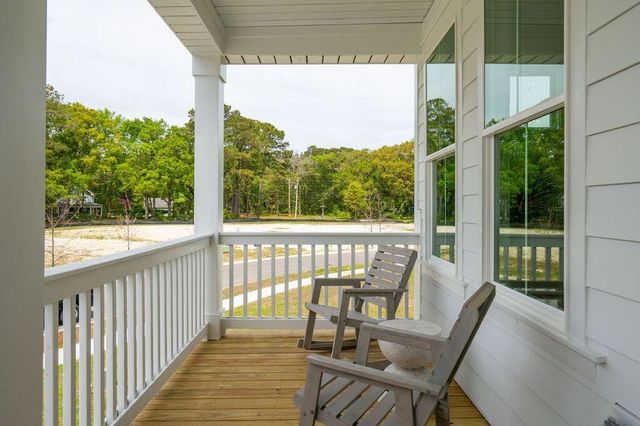 2062 Kings River Trail, Hollywood, SC 29449